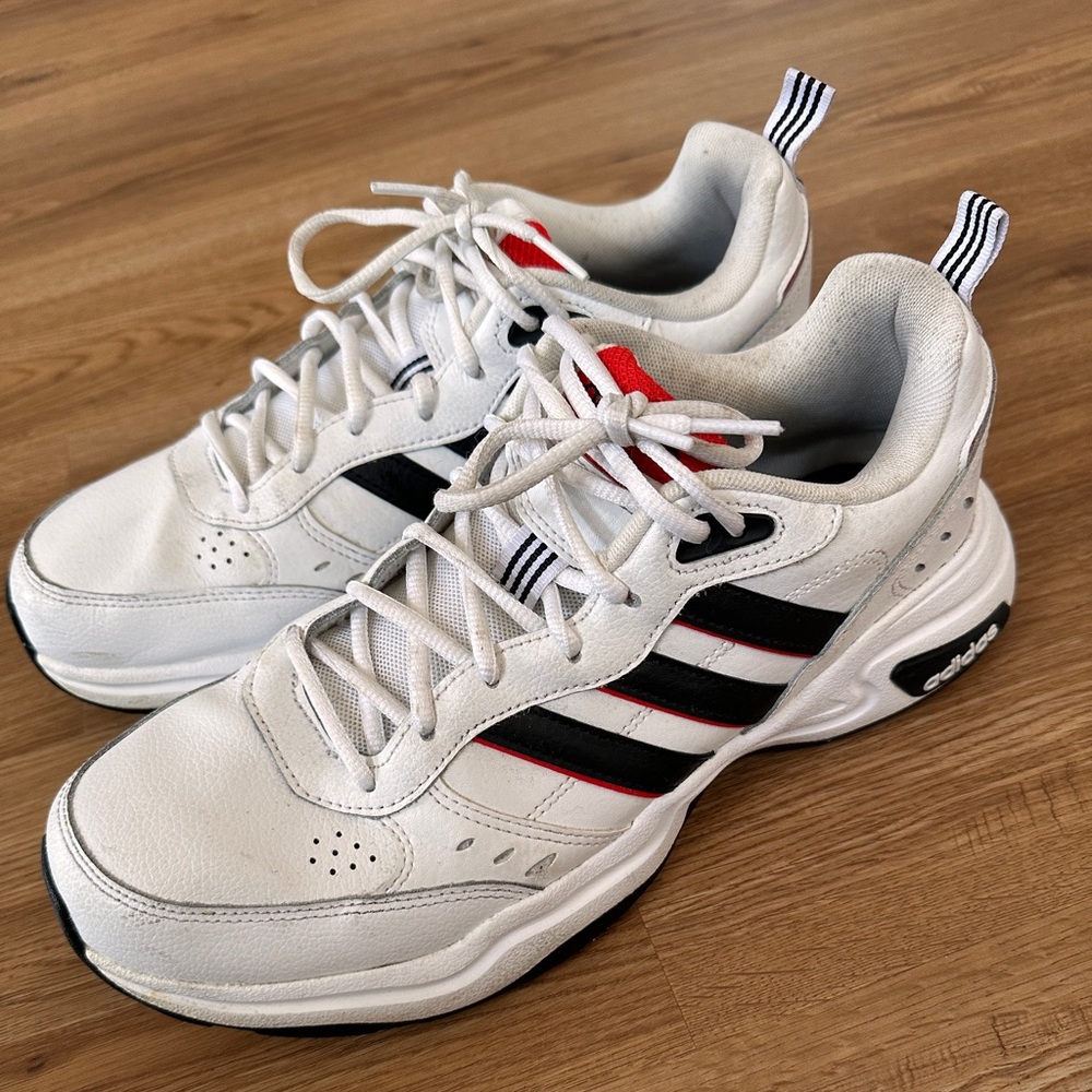 adidas neo Strutter 'White/Black'